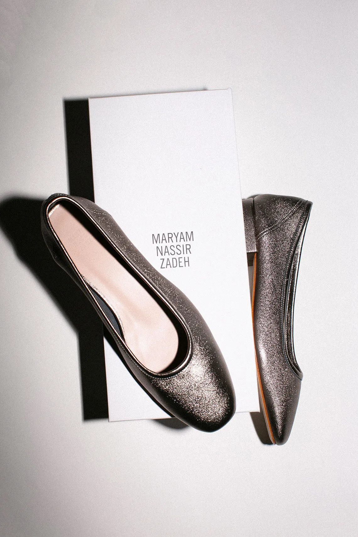 Metallic Anthracite Serafina Flat